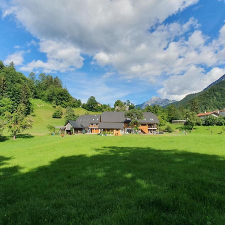 Apartments Tourist Farm Storman With Ev Ch-Station Tržič المظهر الخارجي الصورة
