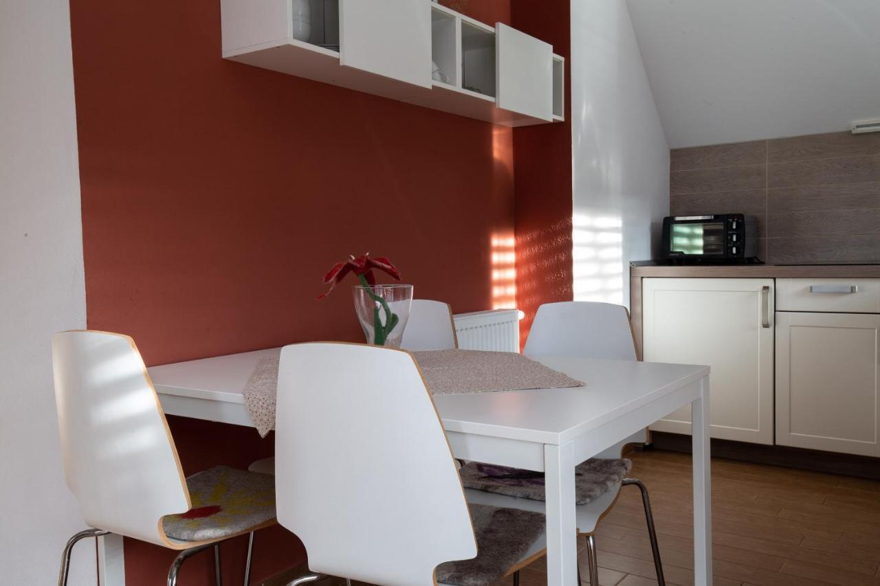 Apartments Tourist Farm Storman With Ev Ch-Station Tržič المظهر الخارجي الصورة