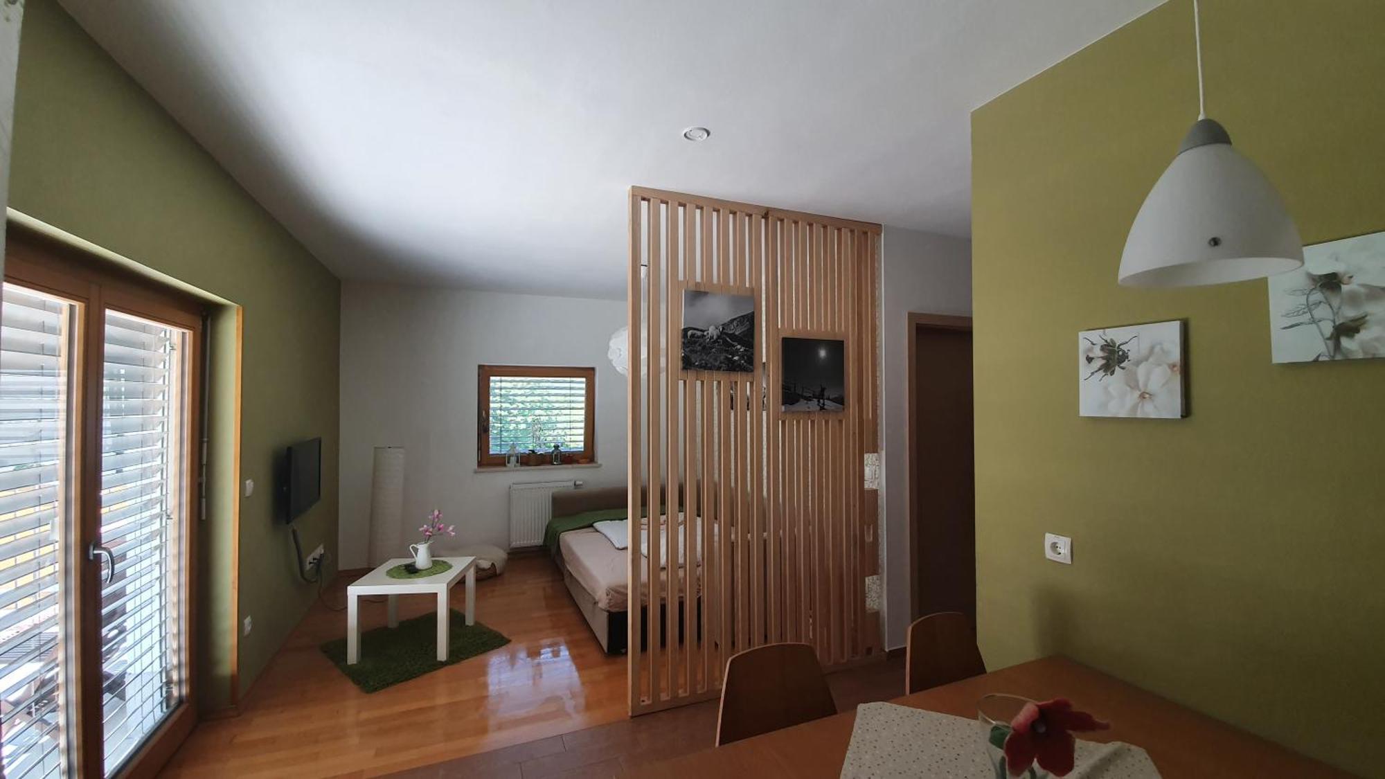 Apartments Tourist Farm Storman With Ev Ch-Station Tržič المظهر الخارجي الصورة