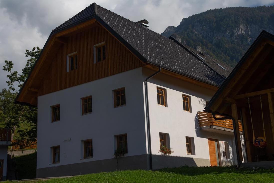 Apartments Tourist Farm Storman With Ev Ch-Station Tržič المظهر الخارجي الصورة
