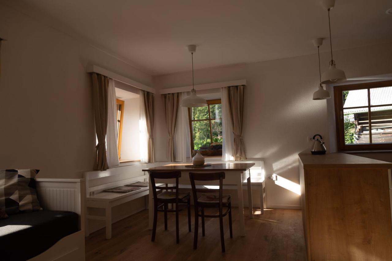 Apartments Tourist Farm Storman With Ev Ch-Station Tržič المظهر الخارجي الصورة